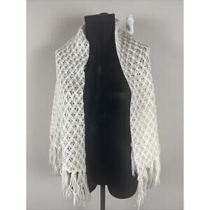 English Village Ivory Knit Wrap Shawl Rectangle 1960s Vintage Open Knit‎ Fringe